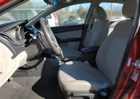 2011 Kia Forte Ex z USA, uszkodzony, nr VIN KNAFU4A29B5397426